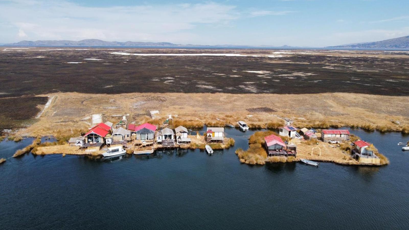 Uros Lake Titicaca Lodge Puno Exterior photo